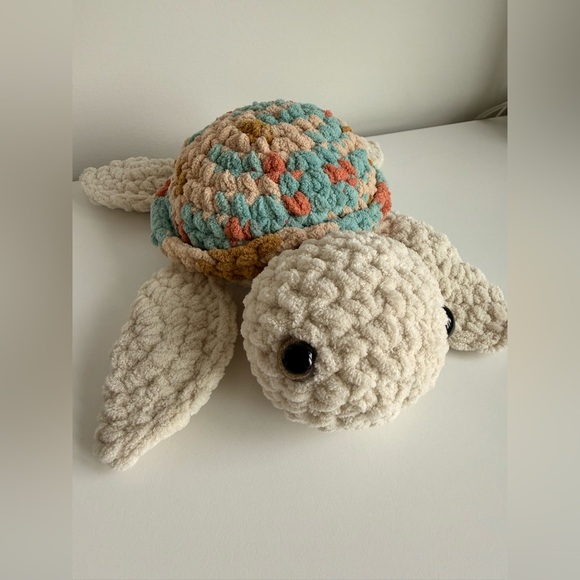 Handmade Crochet Turtle Plush Amigarumi - Picture 5 of 6